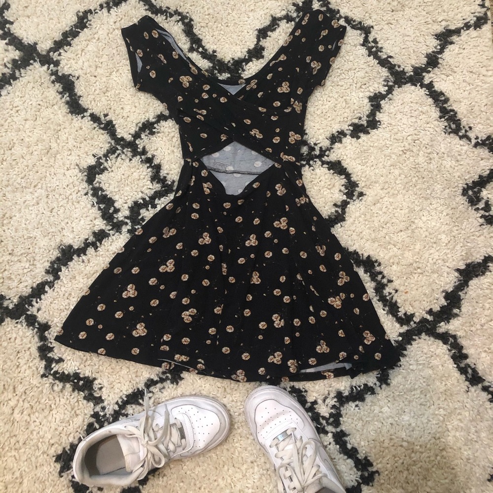 Floral Print comparable to Brandy Melville!